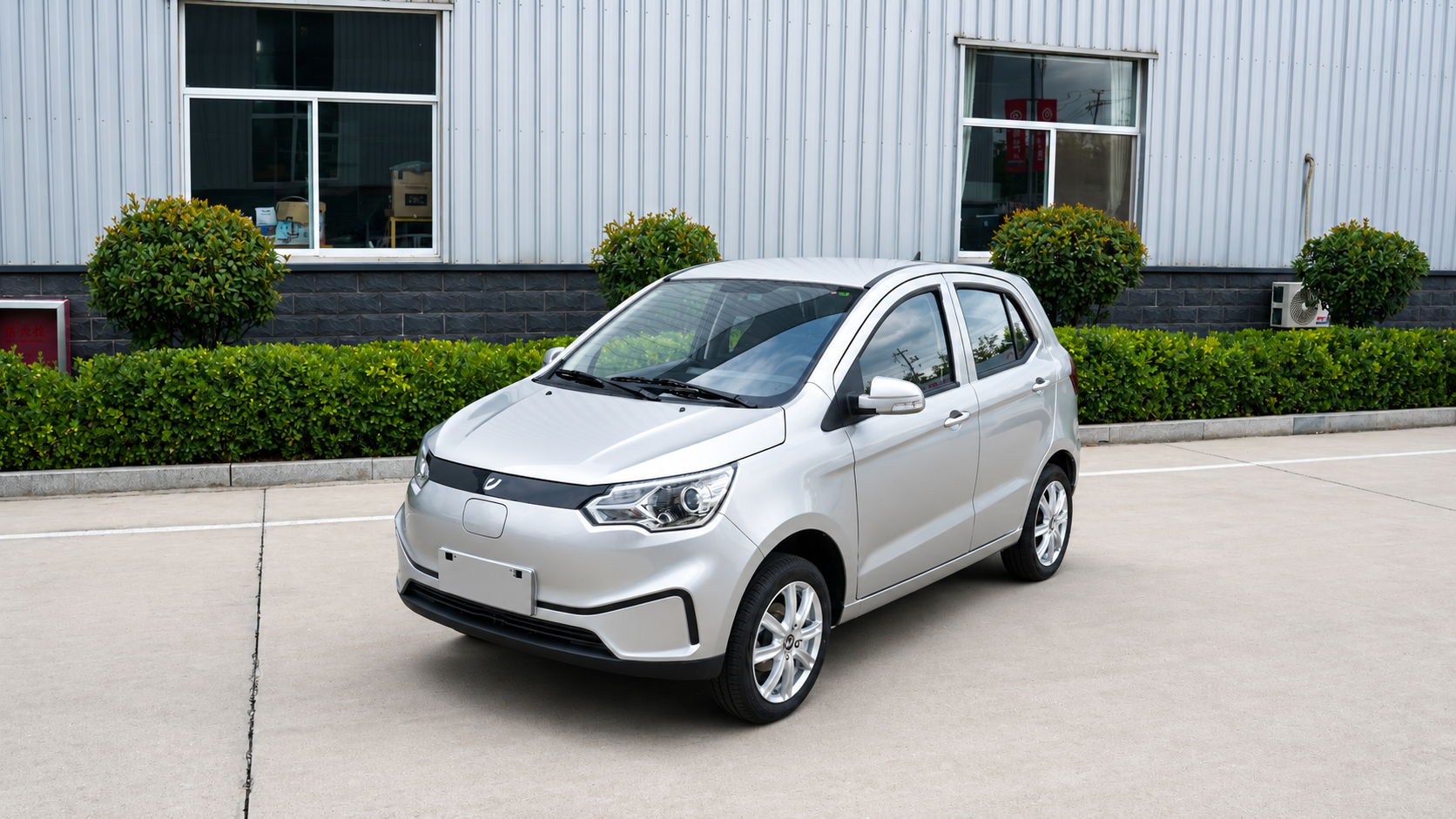 Auto eléctrico Honri D90XT vista frontal exterior